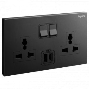 Ổ cắm đôi đa năng có USB Legrand Galion 282444-C